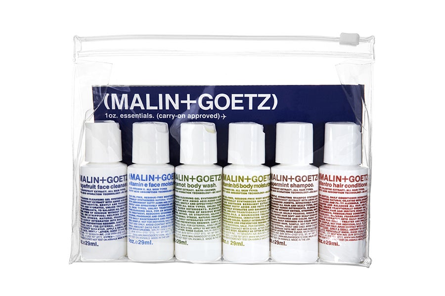 14 Gifts Perfect for The Traveling Girl in Your Life
